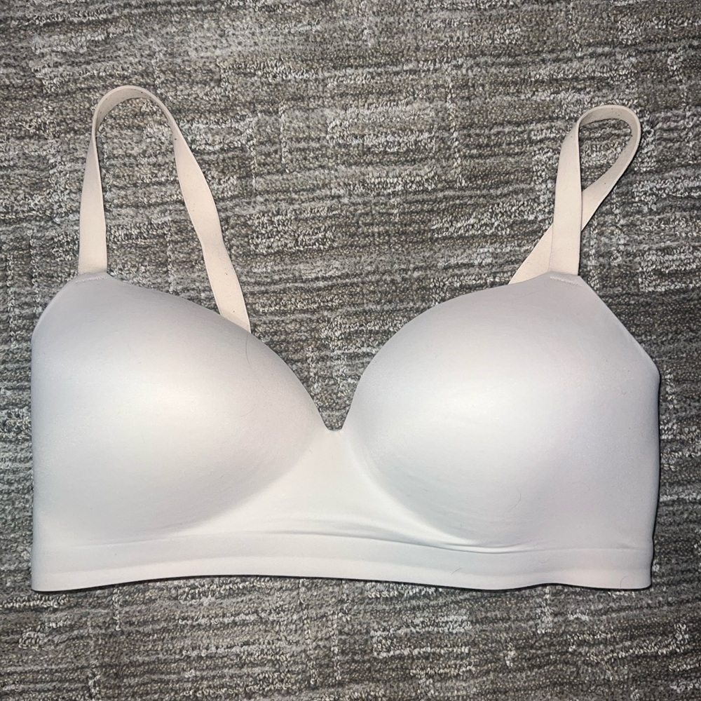 Soma wireless bra size 38D